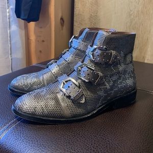 Gianni Bini Boots